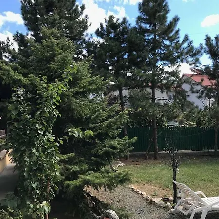 Green Villa Accommodation בית הארחה *